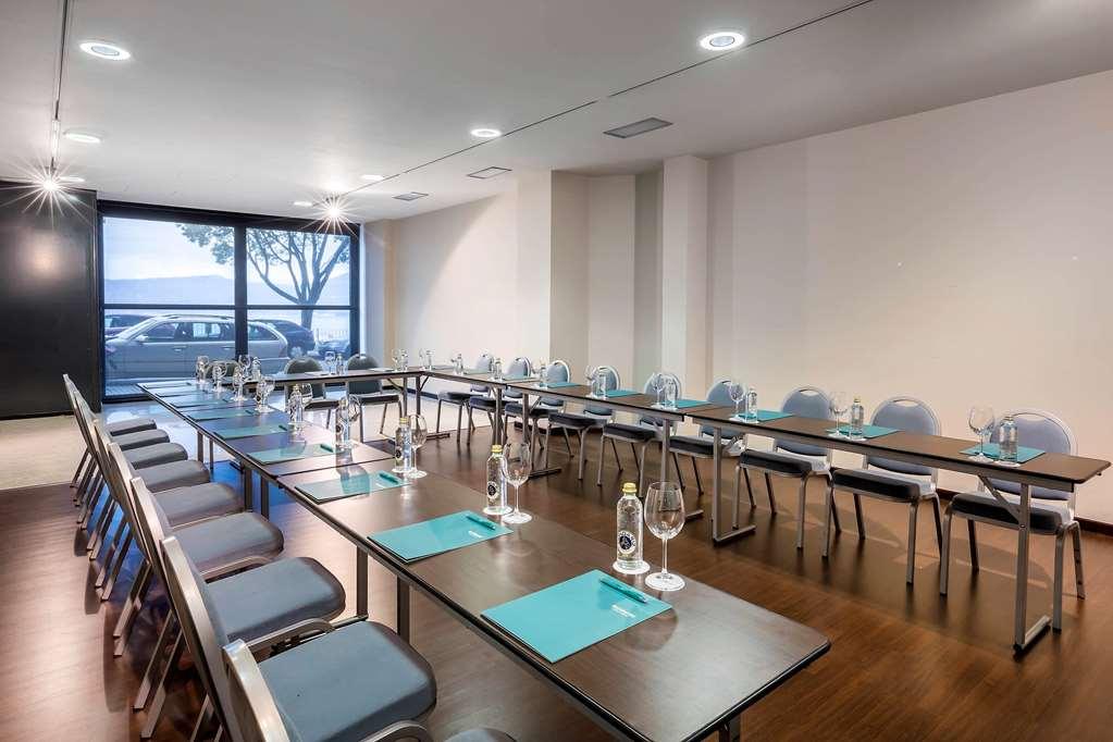 Occidental Vigo Hotel Létesítmények fotó