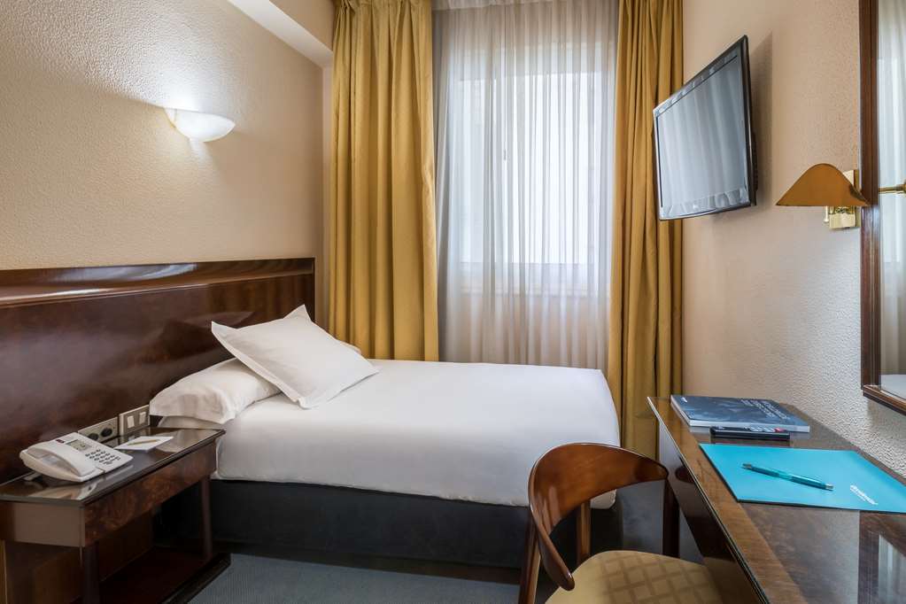 Occidental Vigo Hotel Kültér fotó