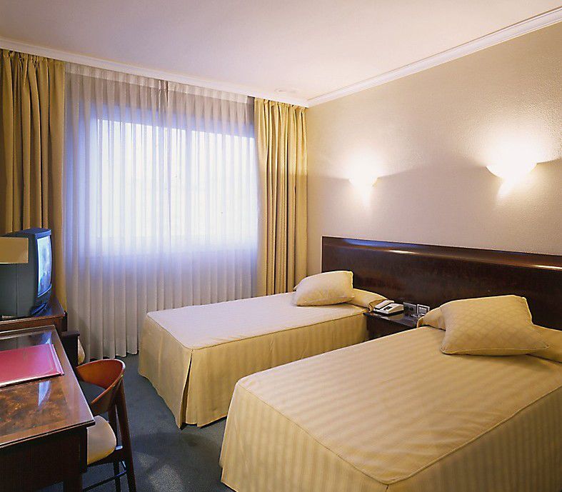 Occidental Vigo Hotel Szoba fotó